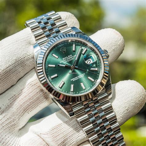 rolex datejust 41 green face